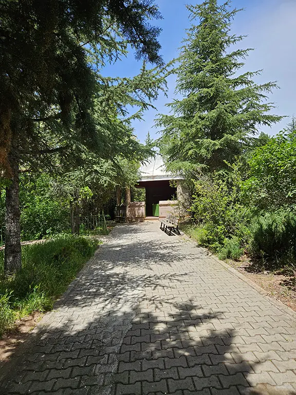 Didar-Ana-Türbesi-Hacıbektaş-Nevşehir-Türbeleri-Evliyaları-1
