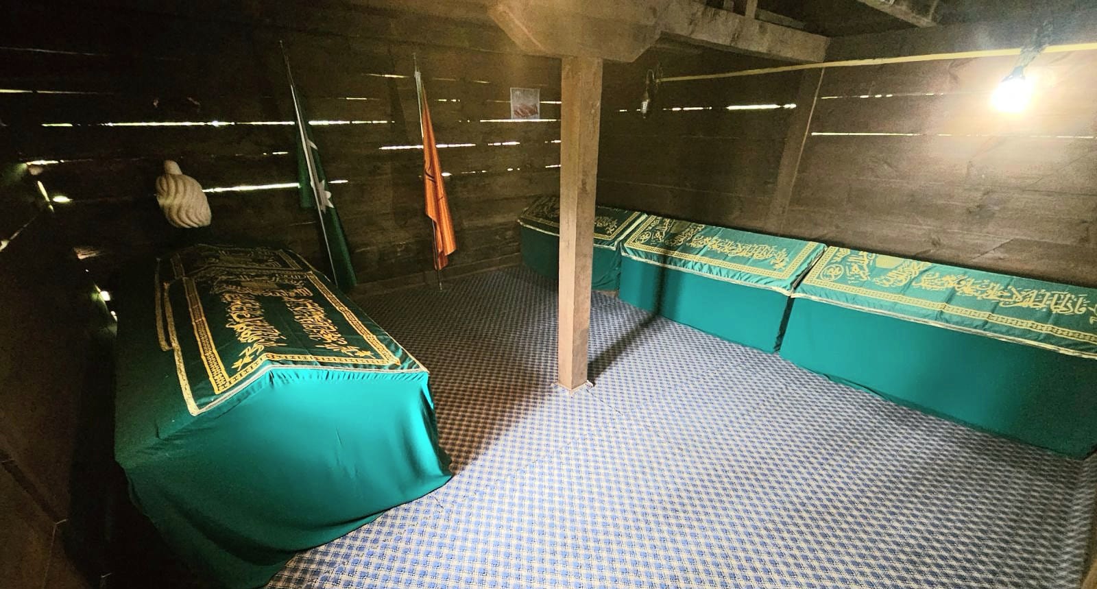 Melik Mehemmed Gazi Türbesi Tuzakköy Köyü Ordu