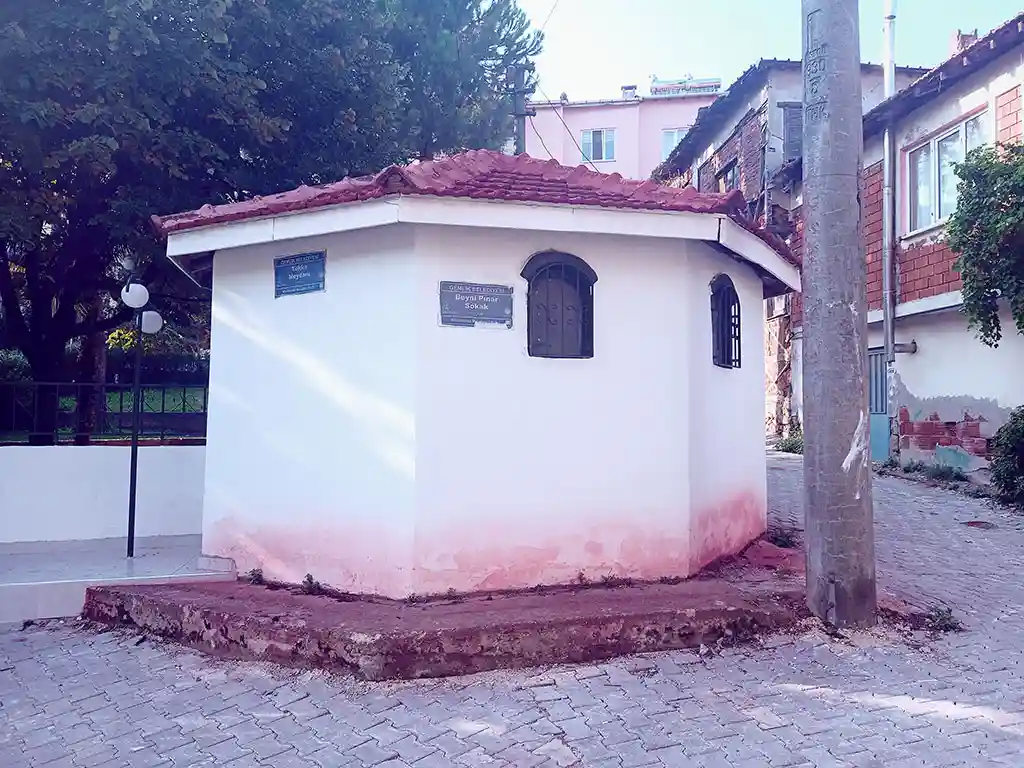 Şeyh-Abdullah-Türbesi-Küçük-Kumla-Bursa-Türbeleri-Evliyaları-2
