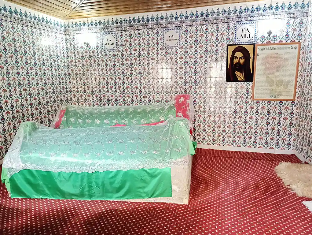 Seyit-Ali-Sultan-Türbesi-Kütahya-Türbeleri-Evliyaları-4