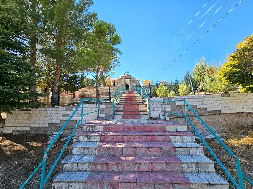 Seyit-Ali-Sultan-Türbesi-Yazıhan-Malatya-Türbeleri-Evliyaları-1