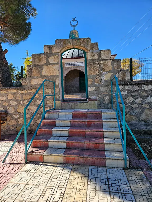 Seyit-Ali-Sultan-Türbesi-Yazıhan-Malatya-Türbeleri-Evliyaları-2