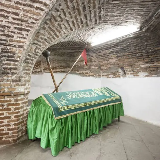 Sultan Melek Türbesi Kemah Erzincan