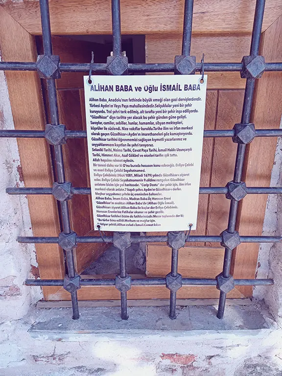 Şakir-Baba-Türbesi-Merkez-Aydın-Türbeleri-3